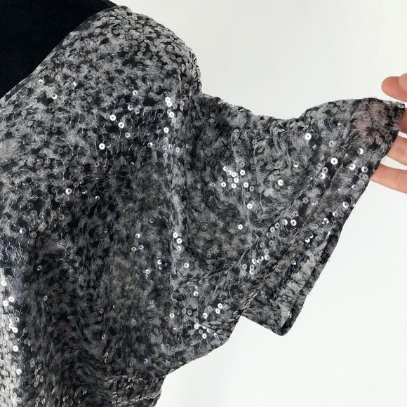 2/$20 Sanctuary V-Neck Sequin Blouse Grey Silver Size XS - Picture 3 of 5